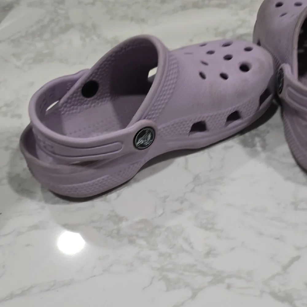 CROCS lightweight easy